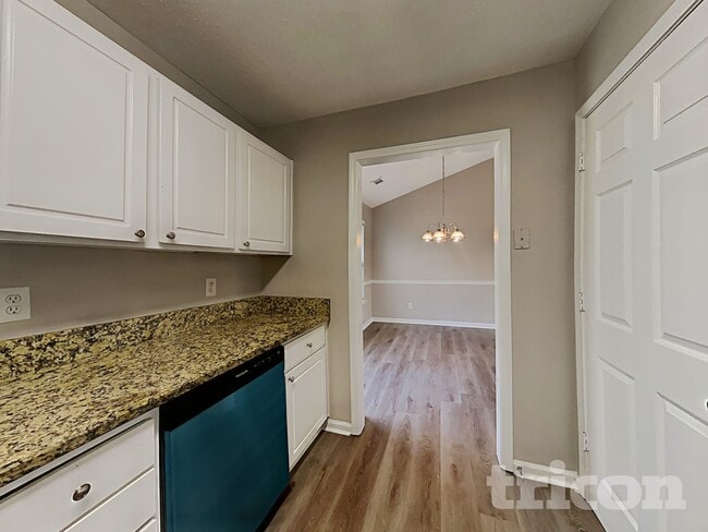 430 Pebble Blvd, Covington, GA 30016 - photo 5