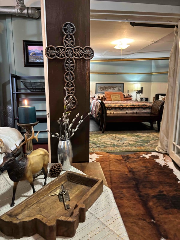 425 S Washington St Unit Lucy’s Bunkhouse Apartment, Dillon, MT 59725