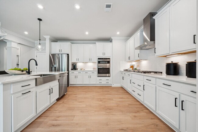 6608 Potter Rd unit 36396151, Matthews, NC 28104 - photo 4