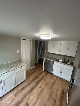 112 Kathleen St Unit 2, Pittsburgh, PA 15211