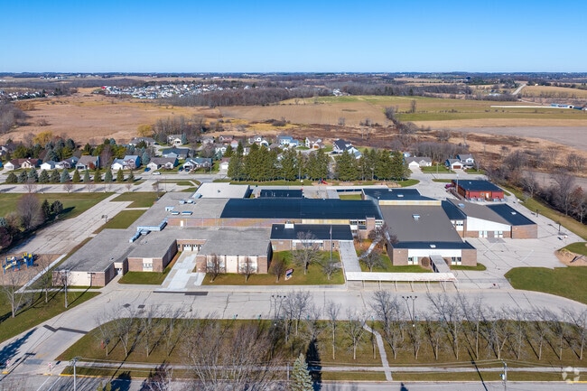 A view of Rossman Elementary School in Hartford.