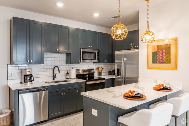 1BR, 1BA - 786SF (Type A)