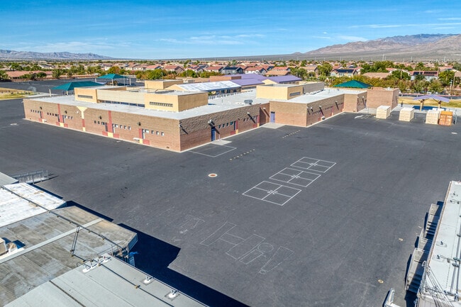 Kitty Mcdonough Ward Elementary School 4