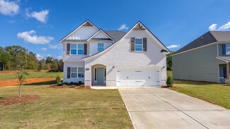 105 Beaver Creek Way, Lagrange, GA 30241