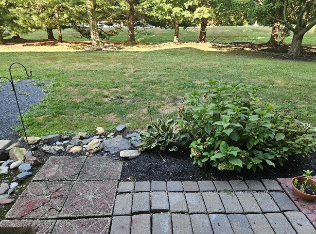 53 Juniper Way unit 53 Juniper Way, Trenton, NJ 08619 - photo 3