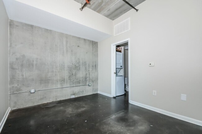 Bldg 100, Charleston, SC 29403 - photo 7