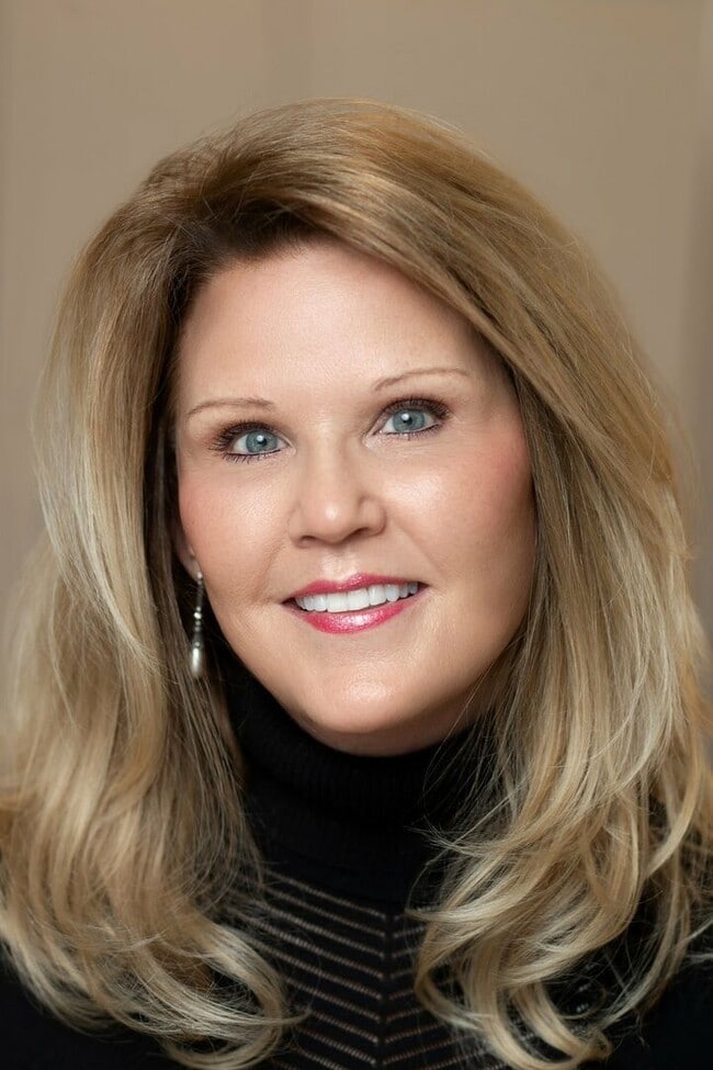 Vicki Nelson