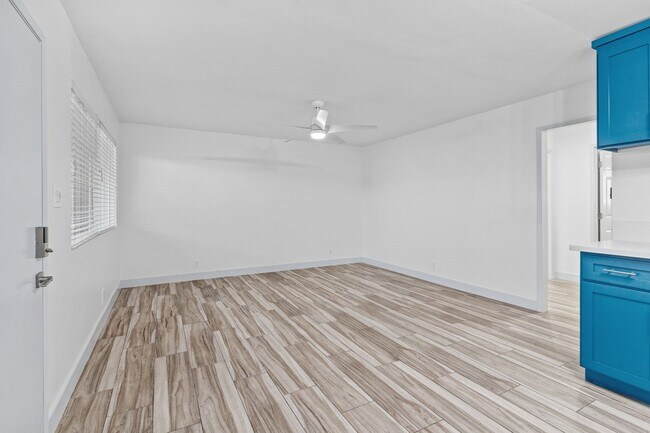 1332 Walnut Ave unit 4, Long Beach, CA 90813 - photo 7