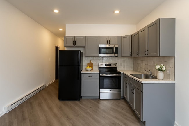 4921 Haverford Ave, Philadelphia, PA 19139 - photo 2