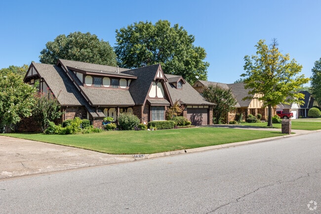 A picturesque community of homes in the heart of Shadow Mountain.