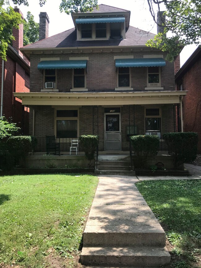 Side Entrance into Unit