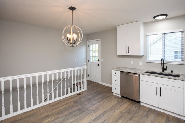 7 Windstream Ct, Saint Peters, MO 63376 - photo 7