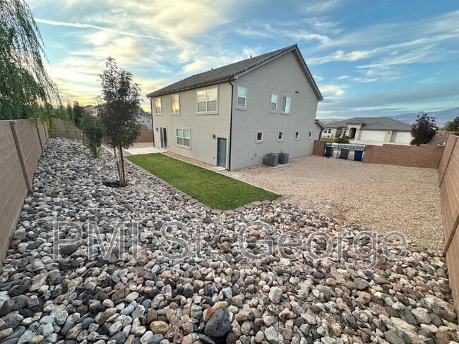 3226 E 2930 S, St. George, UT 84790 - photo 4