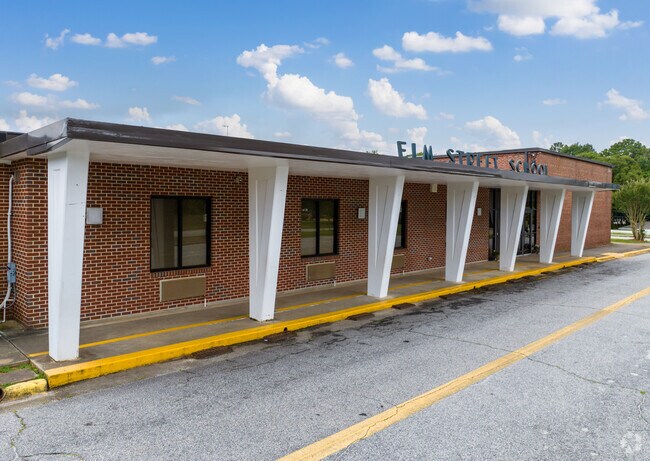 College Temple Students attend Elm Street Elementary School, located in Coweta County.