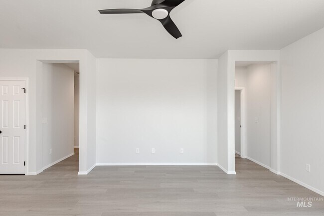 10487 W Teratai St, Star, ID 83669 - photo 7