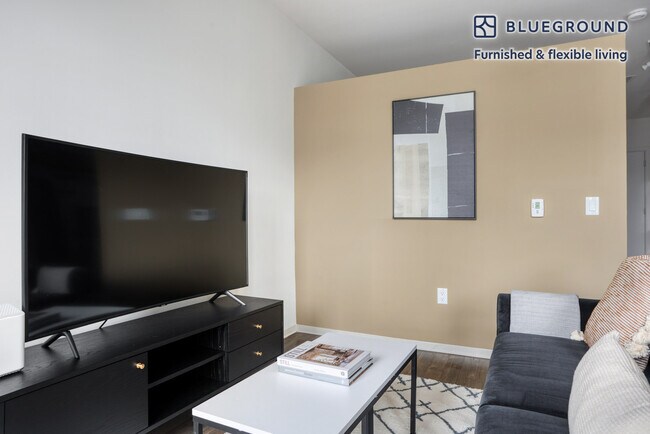 445 Artisan Way unit FL5-ID154A, Somerville, MA 02145 - photo 2