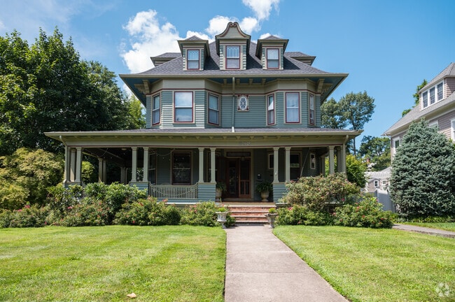 Glen Ridge was added to the National Register of Historic Places in 1982.