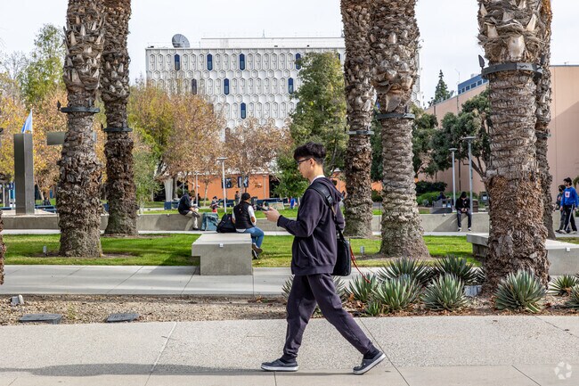 Fullerton City is home to Cal State Fullerton, the largest branch of CSU system.