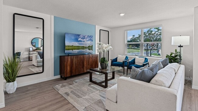 4363 Hazel St, Kissimmee, FL 34746 - photo 4