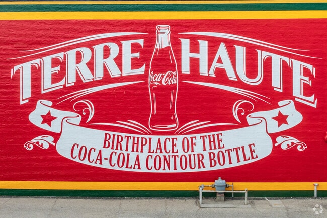 Sheridan Park is located less than 3 miles from downtown Terre Haute & Indiana State University.