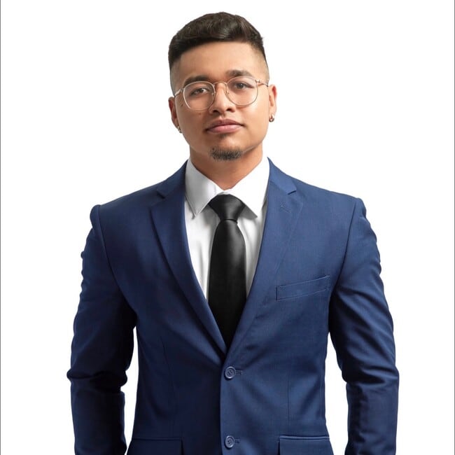 Agent Photo