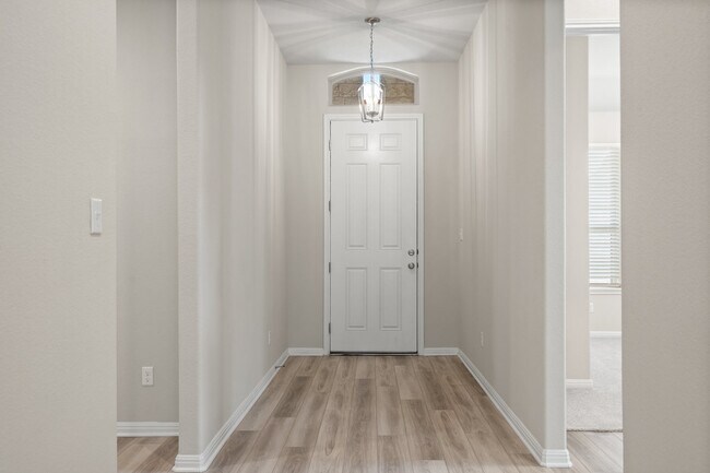 2333 Banda Bend unit 36599028, Round Rock, TX 78681 - photo 4