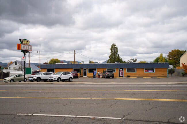 Willie's Cafe is a popular spot for happy hour, along Highway 99 in Winston.