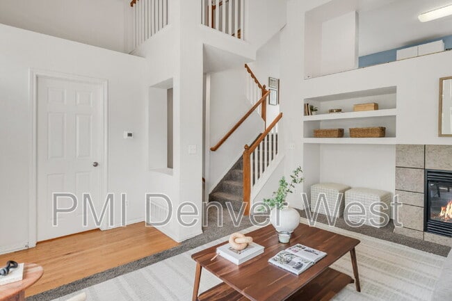 9369 Longs Peak Dr, Henderson, CO 80640 - photo 4