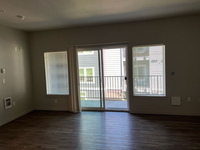 Northbrook Village, Fairview, OR 97024 - photo 5