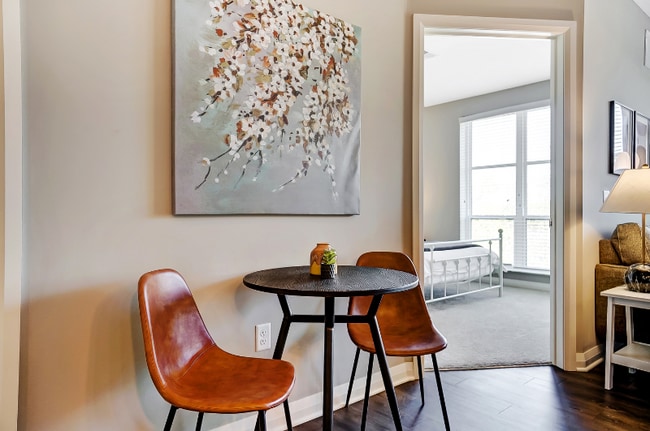 431 W Rich St unit . 415, Columbus, OH 43215 - photo 6