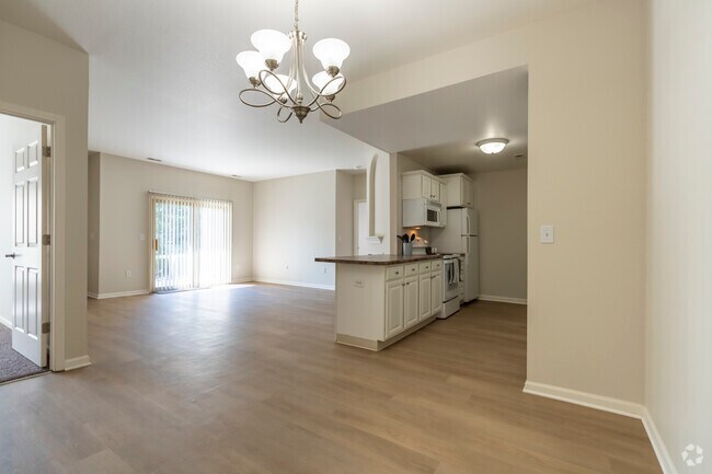 2BR, 2BA - 1,228SF - Aspen Lakes - Dining Room