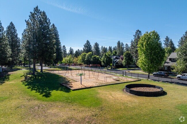 High Lakes Elementary School has outdoor activities for students in Summit West.