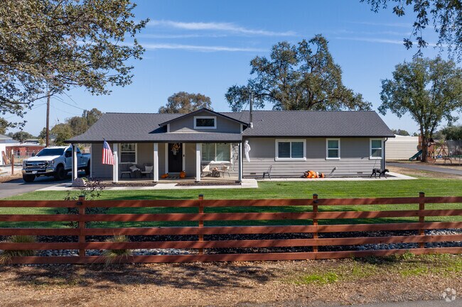Single-story ranch style homes are common in Allentown.