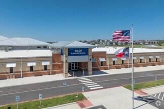 Silos Elementary School