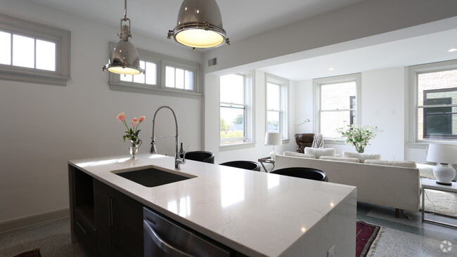 Beautiful kitchen with high end finishes