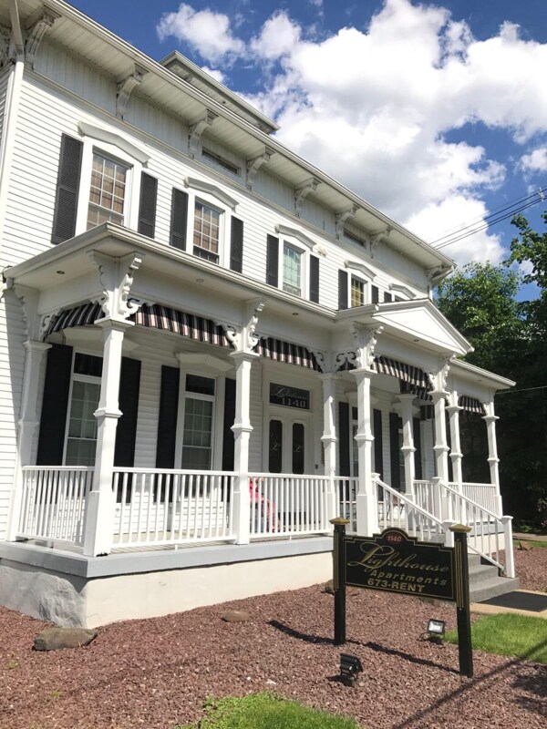 1140 Buffalo St, Franklin, PA 16323