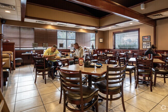 Joanna's Restaurant off West Jefferson Blvd invites folks to sit and savor delicious flavors.