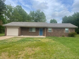 4 Huckleberry Rd, Conway, AR 72032