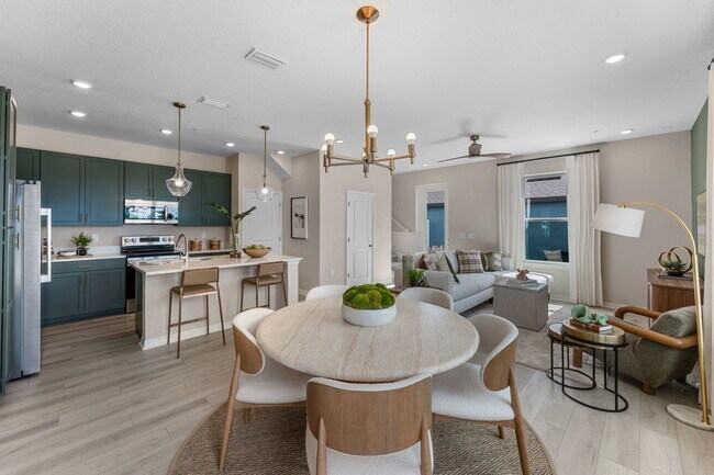 608 Emerald Grove Dr, Apopka, FL 32703 - photo 6