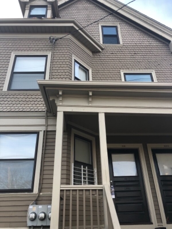 308 Hope St Unit 3, Providence, RI 02906