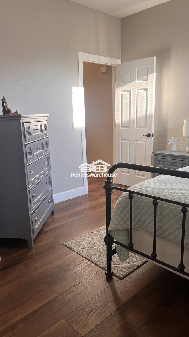 18391 W Western Star Blvd, Goodyear, AZ 85338 - photo 6