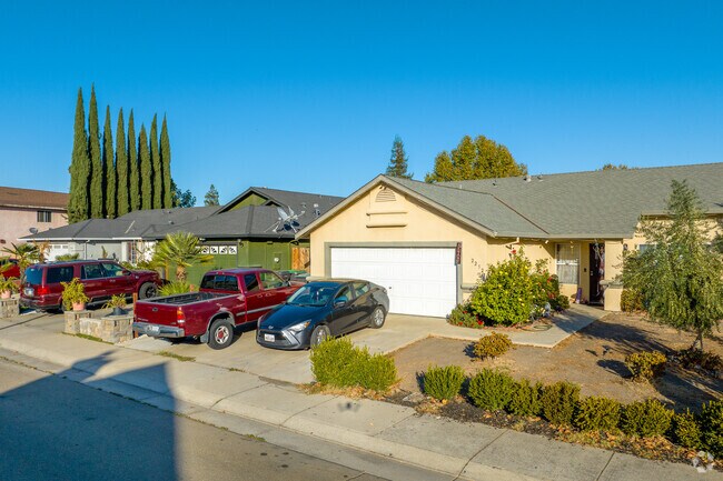 A row of ranch-style homes in the Seaport neighborhood.
