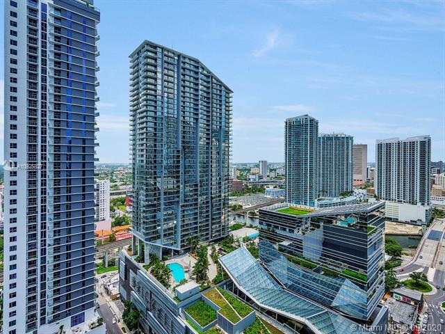 SLS Lux unit 1708, Miami, FL 33130 - photo 2