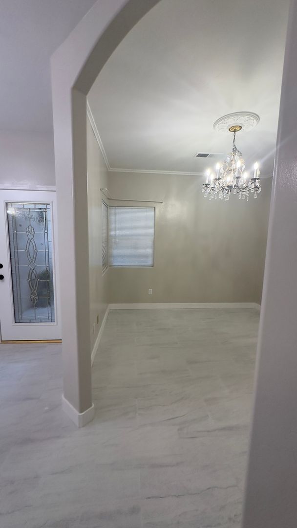 7118 Rhone Dr, Bakersfield, CA 93308 - photo 5