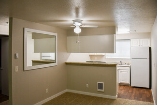 5700 S 129th St, Tukwila, WA 98178
