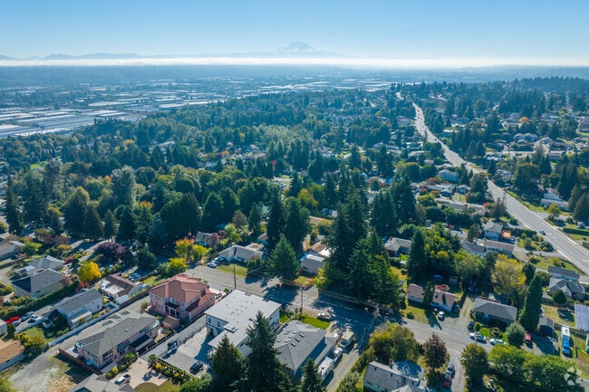 Living in McMicken Heights is a game-changer for those looking for an easy commute.