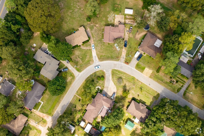 Homeowners of Nevius have spacious properties with ample front yard space.