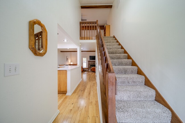 3124 S Falling Brook Ln, Boise, ID 83706 - photo 2