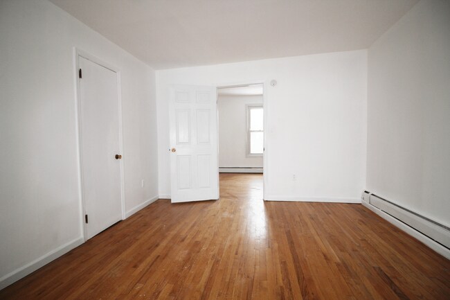 51 High St unit 3, Catskill, NY 12414 - photo 6