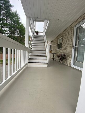 210 Mount Vernon Ave, Augusta, ME 04330